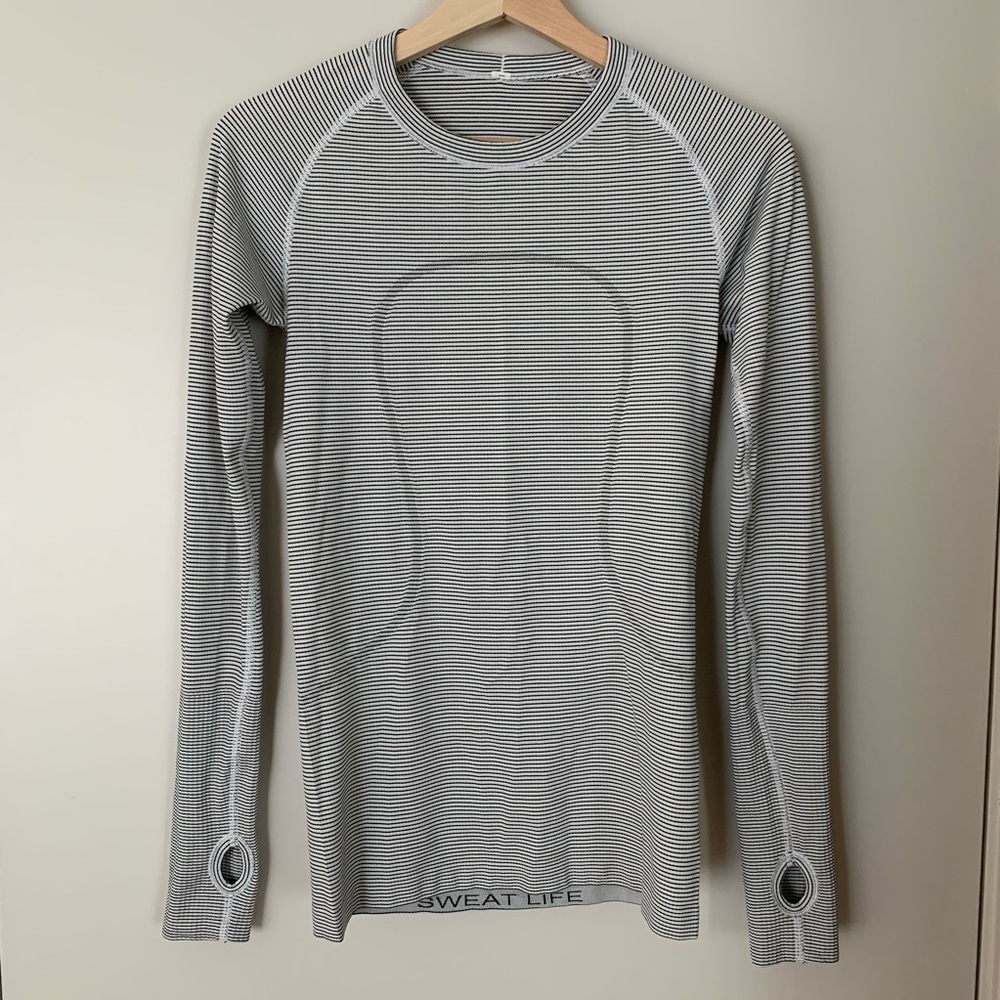Lululemon swiftly tech long sleeve sz6 black/white